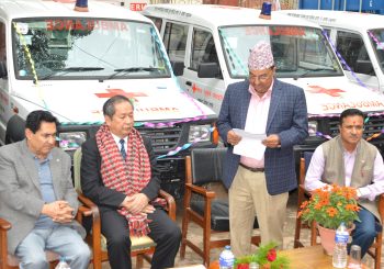 जापानले दियो चार एम्बुलेन्स