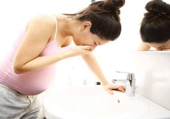 गर्भवती भएपछि किन आउछ उल्टी ?