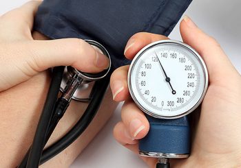 ब्लड प्रेसर छ भने यसो गर्नुस्  