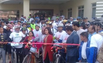 स्टार हस्पिटलको १२ औँ वार्षिकोत्सवमा   साइकल  र्‍याली