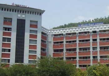 मनिपालमा चिकित्सक र प्रहरीबीच झडप