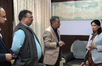 औषधि आयात नरोक्न राज्यमन्त्रीलाई ध्यानाकर्षण  