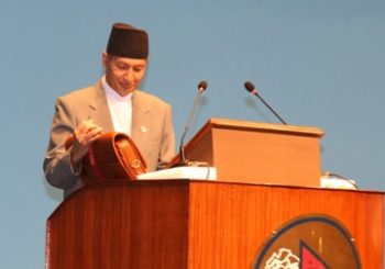 स्वदेशमै औषधि उत्पादन गरी आत्मनिर्भर हुने सरकारको नीति