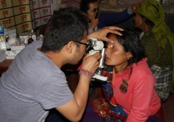 आँखा शिविरबाट झण्डै पाँच सय लाभान्वित