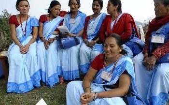 महिला स्वयंसेवीहरूलाई सम्मान स्वरुप जनही रु २० हजार प्रदान