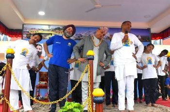 जीवन पद्धतिका रुपमा योगको महत्व