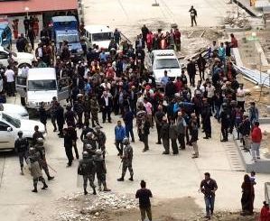 प्रशासनले दियो १० मिनेटको अल्टिमेटम–डा केसीलाई काठमाडौं लैजान नदिने अडान