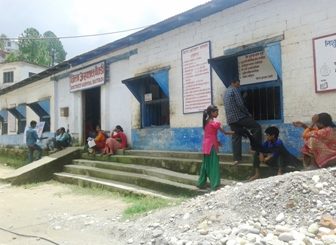विशेषज्ञ सेवा नहुँदा भारतीय अस्पताल धाउन बाध्य