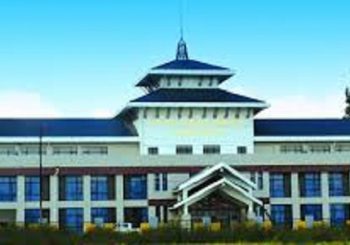 तलब नपाएपछि कर्मचारीद्वारा राष्ट्रिय आयुर्वेद अनुसन्धान तथा तालिम केन्द्रमा तालाबन्दी