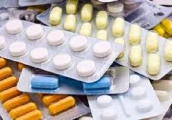 स्वास्थ्य संस्थामा अत्यावश्यक औषधिको अभाव, बिरामी मारमा