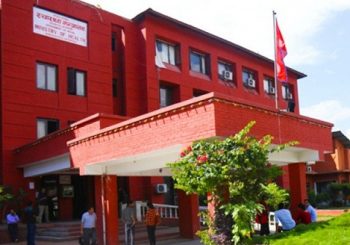स्वास्थ्यका कर्मचारी समायोजनले पूर्णता पाउन अझै समय लाग्ने,७ हजारले मात्र बुझे समायोजनपत्र