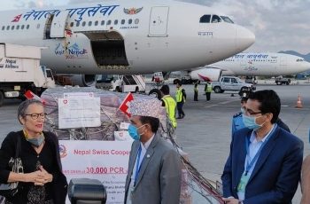 ३० हजार कोरोना पीसीआर परीक्षण किट आईपुग्यो