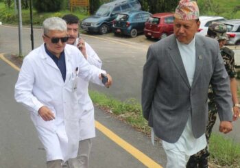 वीरमा बिहान ८ बजेदेखि ओपिडी सुरु गरेपछि ४० प्रतिसत बिरामी बढे : स्वास्थ्य मन्त्री बस्नेत