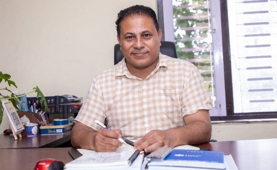 स्वास्थ्य बीमा बोर्डका नव नियुक्त अध्यक्ष डा.सुभाष प्याकुरेल को हुन ?