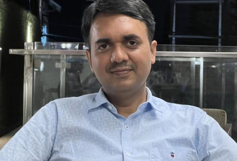 प्रधानमन्त्री राष्ट्रिय प्रतिभा पुरस्कार : चिकित्सा विधातर्फ मुटुरोग विज्ञ डा.ओममूर्तिलाई