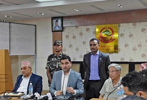 आवासीय चिकित्सकलाई ४८ हजार भत्ता नदिए मेडिकल कलेजलाई कुनै सहयोग हुन्न : स्वास्थ्य मन्त्री
