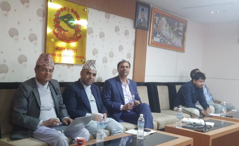 दश वर्षे आयुर्वेद तथा बैकल्पिक चिकित्सा सेवा रणनीति मस्यौदामा छलफल