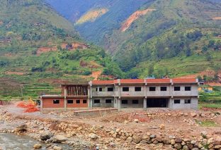 बजेट अभावमा अलपत्र अस्पताल