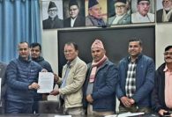 पुर्व महासचिव मुडभरीले बुझाए नेपाली कांग्रेसले घोषणापत्रमा समेटनु पर्ने स्वास्थ्य क्षेत्रका ४१ बुदे सुझाव