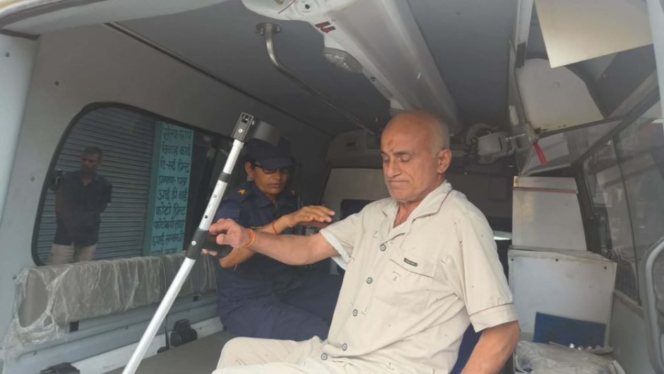 चर्को विरोधपछि डा.गोविन्द केसी अनसन छोडेर सेती प्रादेशिक अस्पताल भर्ना
