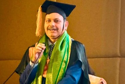वरिष्ठ स्त्रीरोग तथा प्रसूति विशेषज्ञ प्रा. डा. गणेश डंगाललाई प्रतिष्ठित FICOG फेलोसिप