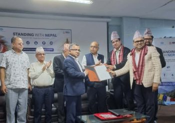 बाढी प्रभावितकालागि युएसभी फर्मास्युटिकल्सको चिकित्सक संघ मार्फत डेढ करोड रुपैया सहयोग